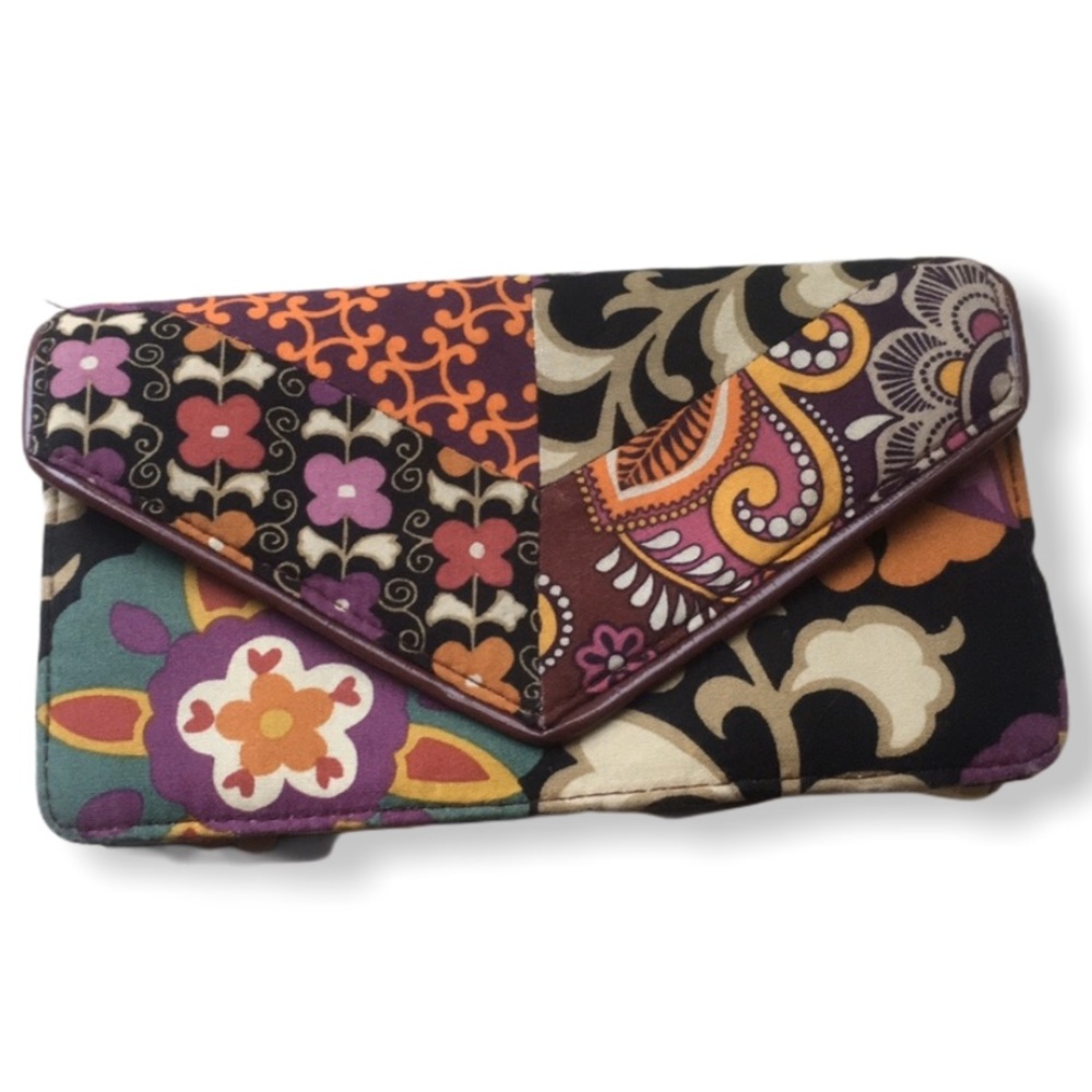 VERA BRADLEY Floral Paisley Flap Clutch Purse